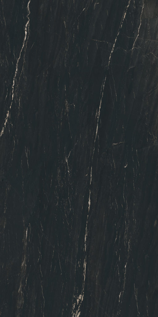 Belvedere Black 100